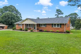 1303 Springfield Rd, Boiling Springs, SC 29316 - Photo 2
