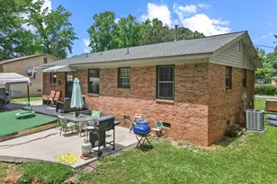 304 Stuart St, Laurens, SC 29360 - Photo 24