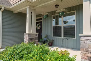 307 Barnhill Ct, Greenville, SC 29617 - Photo 2