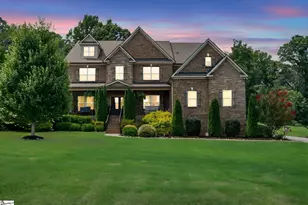 309 Tuxedo Ln, Greer, SC 29651 - Photo 2