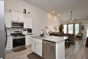 113 Rosecroft Dr, Easley, SC 29642 - Photo 10