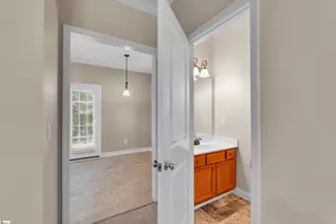 8 Amity Ln, Greenville, SC 29609 - Photo 12