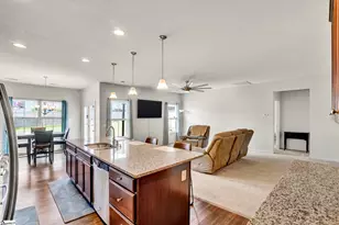 224 Sandusky Ln, Simpsonville, SC 29680 - Photo 14
