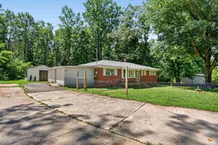 604 Belue Mill Rd, Landrum, SC 29356 - Photo 4