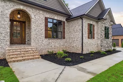 548 Verdae Drive, Spartanburg, SC 29301 - Photo 2