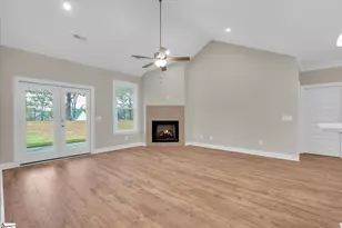 172 Stewart Lake Rd, Pelzer, SC 29669 - Photo 4