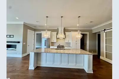 110 N Markley Street #Unit 407, Greenville, SC 29601 - Photo 4