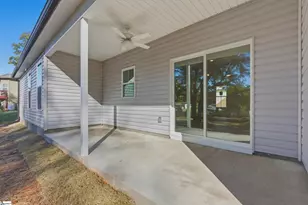 201 Tubbs Mountain Rd, Travelers Rest, SC 29690 - Photo 28