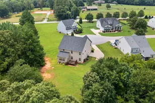 205 Lily Ct, Easley, SC 29642 - Photo 44