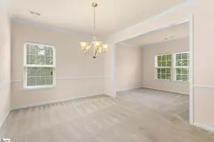 205 Lily Ct, Easley, SC 29642 - Photo 8