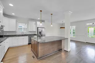 436 Rocky Slope Rd, Greenville, SC 29607 - Photo 4