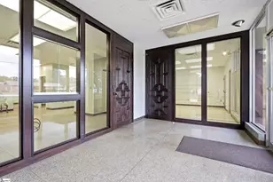 106 S Texas Ave, Greenville, SC 29611 - Photo 6
