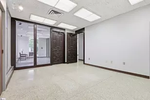 106 S Texas Ave, Greenville, SC 29611 - Photo 8