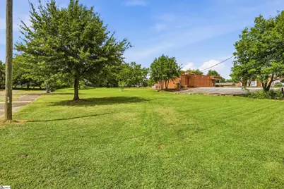106 S Texas Avenue, Greenville, SC 29611 - Photo 16