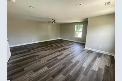 709 Rockcliff Street, Greenville, SC 29617 - Photo 12