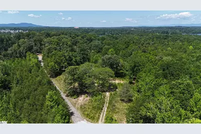 2390 Buckhorn Road, Greer, SC 29651 - Photo 10
