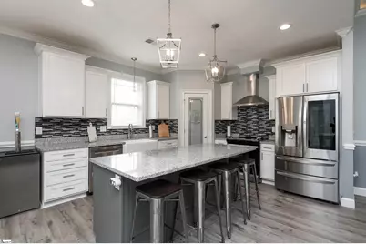 419 Navajo Court, Marietta, SC 29661 - Photo 4
