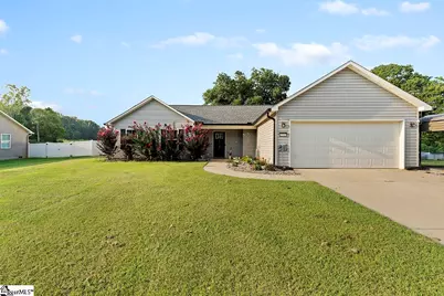 21117 E Highway 76, Laurens, SC 29360 - Photo 1