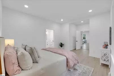 20 4th Avenue, Greenville, SC 29611 - Photo 18
