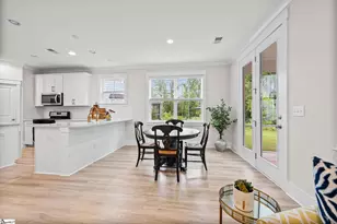 24 Byrnes Ln, Greenville, SC 29609 - Photo 14