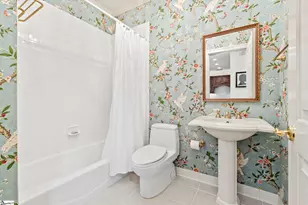 400 N Main St, Greenville, SC 29601 - Photo 22