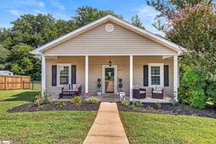207 Woodside Cir, Simpsonville, SC 29681 - Photo 1