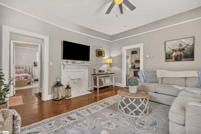207 Woodside Circle, Simpsonville, SC 29681 - Photo 2
