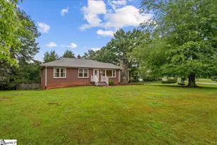 114 Alta Vista Dr, Liberty, SC 29657 - Photo 2