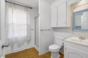 800 Poplar Dr Ext, Greer, SC 29651 - Photo 26