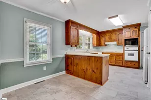 12 McSwain Dr, Greenville, SC 29615 - Photo 8