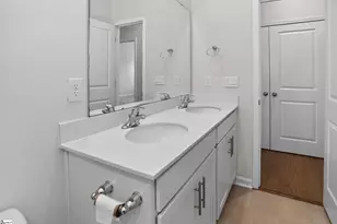 203 Light Spring Rd, Easley, SC 29642 - Photo 20