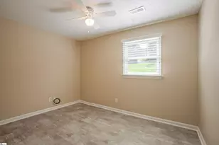 400 Fairmont Dr, Greenville, SC 29605 - Photo 32