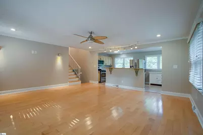 400 Fairmont Drive, Greenville, SC 29605 - Photo 8
