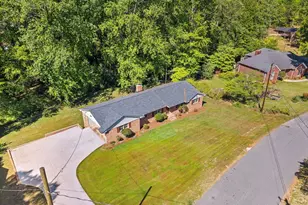 11 Fontana Dr, Greenville, SC 29609 - Photo 42