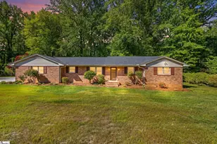 11 Fontana Dr, Greenville, SC 29609 - Photo 2