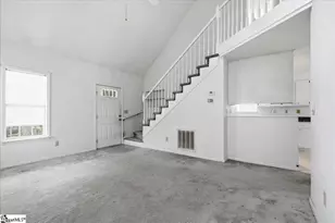 1024 Summit Dr, Greenville, SC 29609 - Photo 12