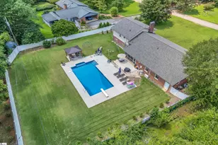 116 Galaxie Pl, Spartanburg, SC 29307 - Photo 2