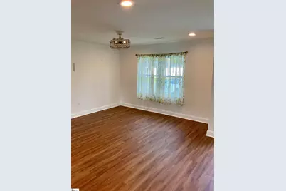 107 Sunrise Drive, Mauldin, SC 29662 - Photo 4