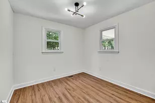 207 Elm St, Clinton, SC 29325 - Photo 16