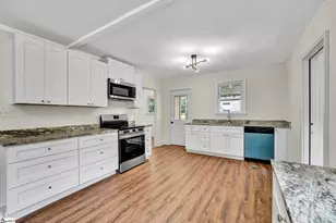 207 Elm St, Clinton, SC 29325 - Photo 6
