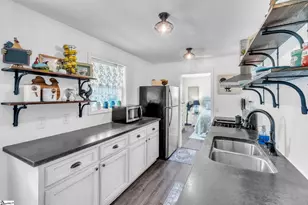 408 Boyd Rd, Laurens, SC 29360 - Photo 8