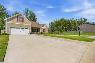 300 Icebow Rd, Fountain Inn, SC 29644 - Photo 30