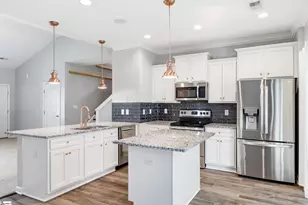300 Icebow Rd, Fountain Inn, SC 29644 - Photo 10