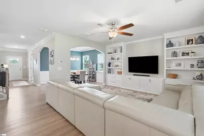 812 Barnum Court, Greer, SC 29651 - Photo 6