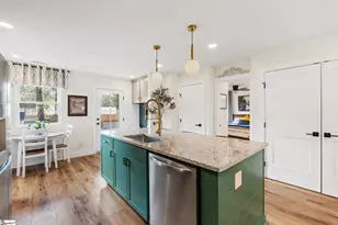 7 Lark St, Greenville, SC 29607 - Photo 14