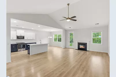 836 Orchard Valley Lane, Boiling Springs, SC 29316 - Photo 8