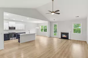 836 Orchard Valley Ln, Boiling Springs, SC 29316 - Photo 8