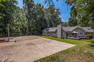 202 Holly Dr, Easley, SC 29640 - Photo 48