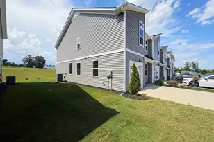 1279 Westgate Vlg Dr, Spartanburg, SC 29301 - Photo 2