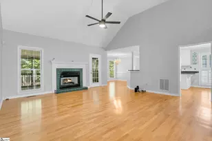 513 Two Gait Ln, Simpsonville, SC 29680 - Photo 4